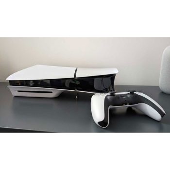 کنسول بازی سونی مدل PlayStation 5 Slim ظرفیت یک ترابایت ریجن 2016A اروپا به همراه دسته اضافی و پایه شارژر