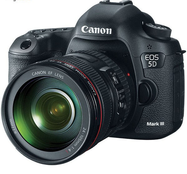 دوربین دیجیتال کانن مدل EOS 5D Mark III به همراه لنز 24-105 میلی متر L